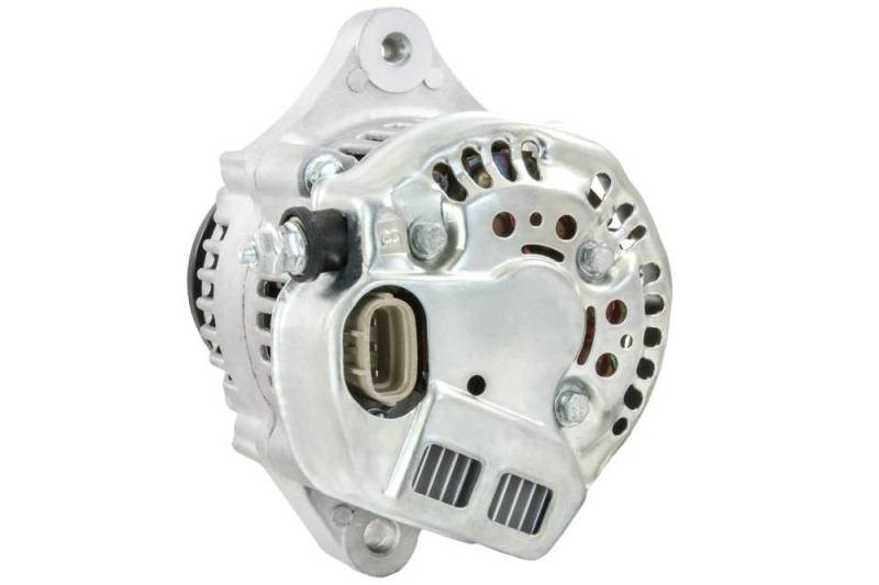New Alternator 100211-4730 16678-64011 16678-64012 D1105 V1505 Steiner 12202