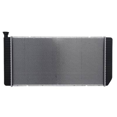 Rareelectrical - New Radiator Compatible With Van Express Savana By Part Numbers Cu2793 22795304 8012793 Gm3010479