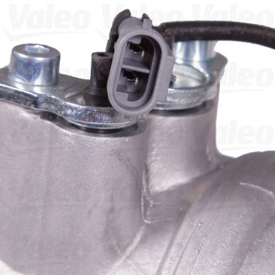 Rareelectrical - New OEM Valeo A/C Compressor Compatible With Chevrolet 2500 Silverado 2011-2014 By Part Numbers - Image 4