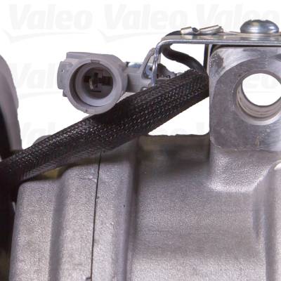 Rareelectrical - New OEM Valeo A/C Compressor Compatible With Toyota Corolla 2003-2008 By Part Numbers 8832002120 - Image 4