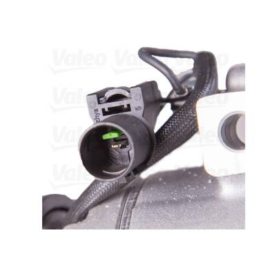 Rareelectrical - New OEM Valeo A/C Compressor Compatible With Kia Sedona 2006-2009 By Part Numbers 4716020 6512459 - Image 4