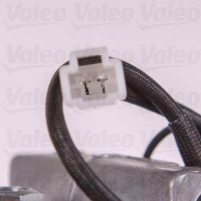 Rareelectrical - New OEM Valeo A/C Compressor Compatible With Mazda 1998-2002 By Part Numbers 4717007 6511947 98575 - Image 4