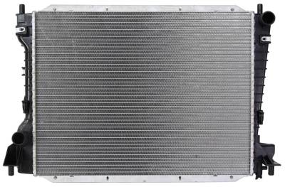 Rareelectrical - New Radiator Assembly Compatible With Ford 02-05 Thunderbird 5W4z 8005 Aa Fo3010130 Cu2256 9422 5W4z - Image 2