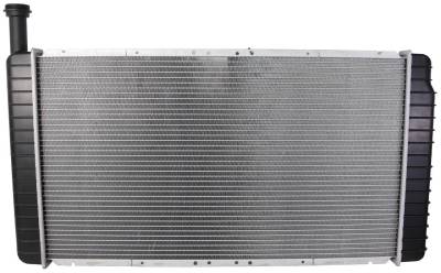 Rareelectrical - New Radiator Assembly Compatible With Chevy 03-04 Express 1500 2500 4.3L 5.3L V6 V8 262 323 Cid - Image 1