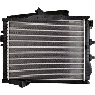 Rareelectrical - New Radiator Compatible With Gmc Van Express Savana By Part Numbers Cu2043 15766917 52473429 - Image 7