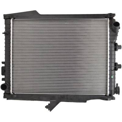 Rareelectrical - New Radiator Compatible With Gmc Van Express Savana By Part Numbers Cu2043 15766917 52473429 - Image 9