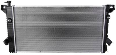 Rareelectrical - New Radiator Assembly Compatible With Lincoln 09-13 Navigator 5.4L V8 330 Cid Cu13098 Fo3010287 9L3z - Image 2
