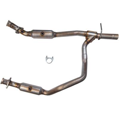 Rareelectrical - New Catalytic Converter Compatible With Ford Van 2009-2012 By Part Numbers 448006 645789 30547 - Image 1