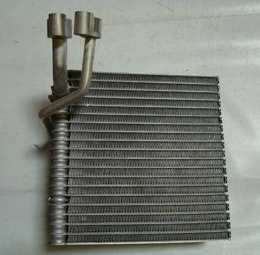 Rareelectrical - New Ac Evaporator Core Front Compatible With Jeep 1999-01 Grand Cherokee 5012697Ab Ev-8015Pfc - Image 3