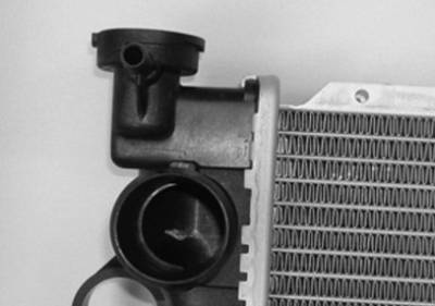 Rareelectrical - New Radiator Assembly Compatible With Toyota 03-08 4Runner 4.7L V8 4663Cc 285 Cid To3010275 1859 - Image 4