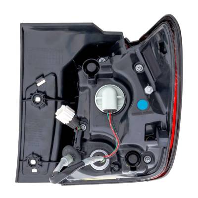 Rareelectrical - New Left Tail Lights Compatible With Mitsubishi Outlander Sport Rvr 2.0L 2.4L 2020 2021 2022 By Part - Image 1