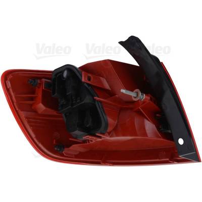 Rareelectrical - New Right Tail Lights Compatible With Audi A6 Quattro 3.2L 2006 2007 2008 By Part Numbers Vle44689 - Image 1