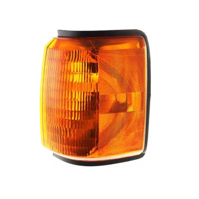 New Driver Side Back Up Light Compatible With Ford F-250 F-350 1987-91 Fo2520107 E9tz 13201 D