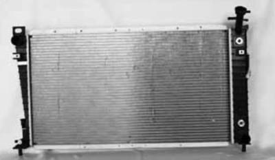 Rareelectrical - New Radiator Assembly Compatible With Ford 95-98 Windstar 3.0L 3.8L V6 182 232 Cid 432373 2373 - Image 1