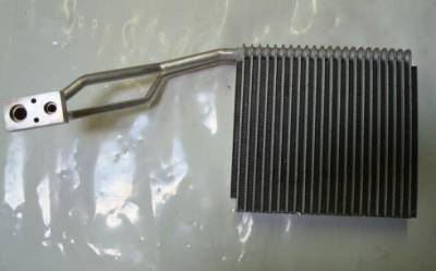 Rareelectrical - New Ac Evaporator Front Chrysler 06-09 Pt Cruiser Core Compatible With:9 1/4"X9 15/16"X2 9/16" - Image 1