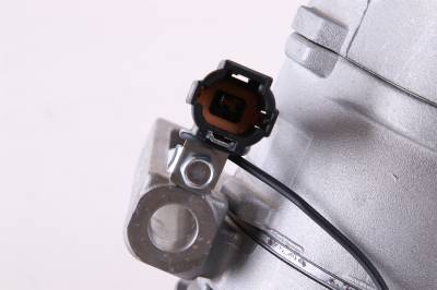 Rareelectrical - New A/C Compressor Compatible With Nissan Armada Sv By Part Numbers 890874 92600Zl10b 926009Fe0d - Image 4