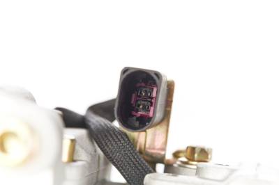 Rareelectrical - New A/C Compressor Compatible With Volkswagen Touareg Tdi By Part Numbers 890637 070903201C - Image 5