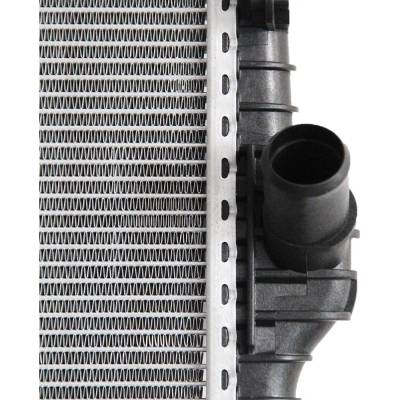 Rareelectrical - New Radiator Compatible With Ford Audi Transit-Series 2020 2021 By Part Numbers Fo3010375 13880 - Image 4