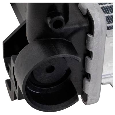 Rareelectrical - New Radiator Compatible With Mercedes-Benz Audi 2007 2008 2009 2010 2011 By Part Numbers Mb3010176 - Image 7