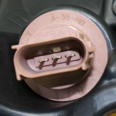 Rareelectrical - New Left Headlights Compatible With Mazda Tribute 2.3L 2.5L 3.0L 2008 2009 2010 2011 By Part Numbers - Image 7