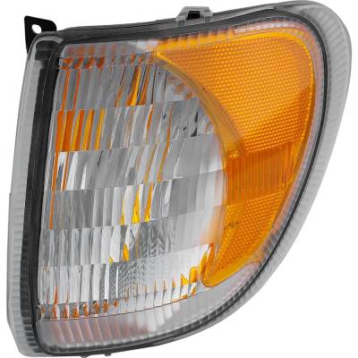 New Left Front Turn Signal Light Compatible With International 9200I Sba Base 6 Cyl 12.7L 9400I Sba
