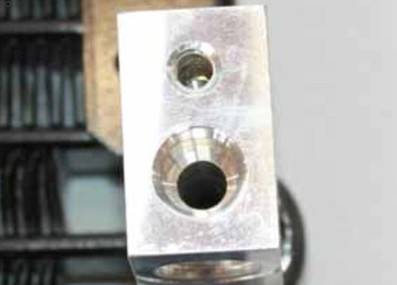 Rareelectrical - New Ac Condenser Compatible With 94-95 Honda Civic 15-62435 4540 204540U 6328 10047 Cf1100 53913 - Image 3