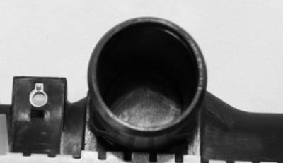 Rareelectrical - New Radiator Assembly Compatible With Lexus 95-00 Ls400 4.0L V8 3967Cc 3969Cc 1640050130 431399 2937 - Image 4