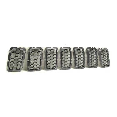 Rareelectrical - New Chrome Grille Assembly Compatible With Jeep Grand Cherokee Wk Limited 6 Cyl 3.6L Grand Cherokee - Image 2