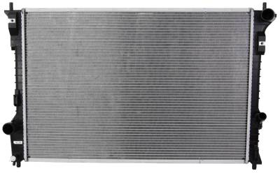 Rareelectrical - New Radiator Assembly Compatible With Lincoln 10-12 Mkt 3.7L V6 3726Cc 227 Cid Fo3010292 Cu2937 3421 - Image 2