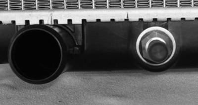 Rareelectrical - Radiator Assembly Compatible With Toyota 94-05 Avalon Camry Celica 1.8L 3.0L L4 V6 2959Cc 8011746 - Image 3