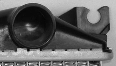 Rareelectrical - New Radiator Assembly Compatible With Nissan 86-97 720 D21 Pathfinder Pickup 2.4L 3.0L L4 2389Cc - Image 3