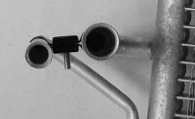 New Ac Condenser Compatible With Nissan 03-09 350Z P40326 204709C 92100Cd00a Ni3030149 3381 6467