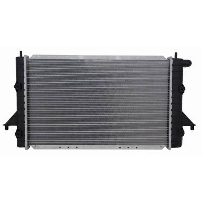 Rareelectrical - New Radiator Compatible With Part Numbers 2466 Cu1422 21030615 21030626 52455405 52460633 52463488 - Image 1