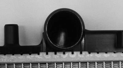 Rareelectrical - New Radiator Assembly Compatible With Mitsubishi 01-02 Montero 3.5L V6 3497Cc 215 Cid Mi3010192 2266 - Image 4