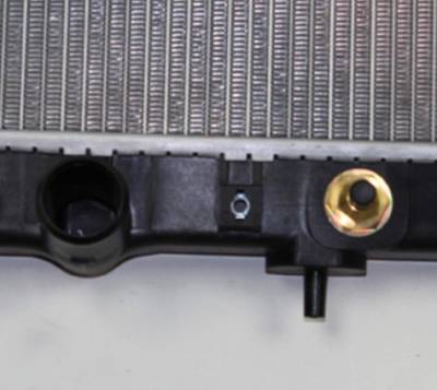 Rareelectrical - New Radiator Compatible With 2003-2004 Infiniti M45 2002-2004 Q45 4.5L V8 4500Cc 4494Cc Automatic - Image 3