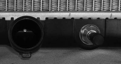 Rareelectrical - New Radiator Compatible With 2002-2006 Toyota Camry 3.0L V6 2995Cc Automatic Transmission Core - Image 3