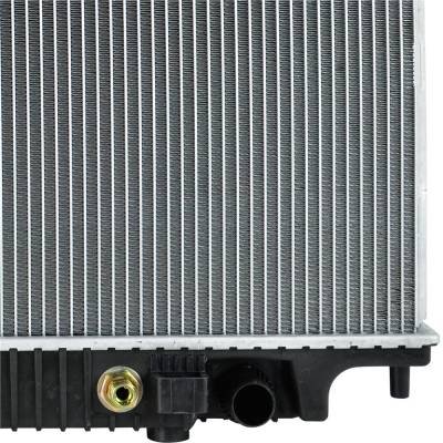 Rareelectrical - Radiator Compatible With 2008-2009 Pontiac G8 3.6L V6 Sedan Automatic Downflow 26Mm Plastic Aluminum - Image 4