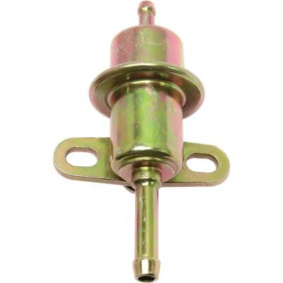 New Fuel Pressure Regulator Compatible With Chevrolet Suzuki Grand Vitara Base 6 Cyl 2.5L Aerio S 4