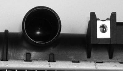 Rareelectrical - Radiator Assembly Compatible With 2005-2015 Nissan Armada 2004-2015 Titan 2004 Pathfinder 2004-2010 - Image 3