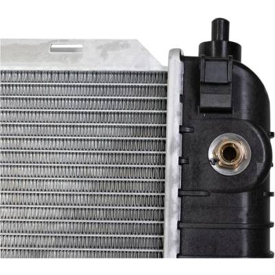 Rareelectrical - Radiator Compatible With 2014-2018 Gmc Sierra 1500 Chevrolet Silverado 1500 5.3L 6.2L V8 2015-2020 - Image 4
