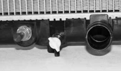 Rareelectrical - New Radiator Assembly Compatible With Lexus 93-94 Ls400 4.0L V8 3967Cc 1640050021 Lx3010125 3446 - Image 2