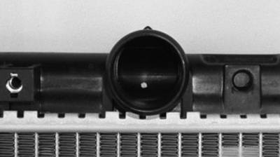 Rareelectrical - New Radiator Assembly Compatible With Dodge 01-05 Stratus 2.7L 3.0L V6 2700Cc 2972Cc 181 Cid - Image 2
