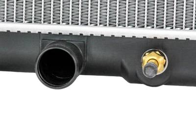 Rareelectrical - New Radiator Assembly Compatible With Toyota 00-06 Tundra 3.4L 4.0L V6 3378Cc 3956Cc 241 Cid 2831 - Image 2