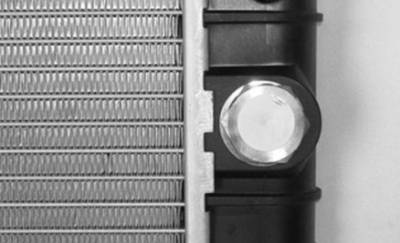 Rareelectrical - New Radiator Assembly Compatible With Ford 98-03 Escort 2.0L L4 1989Cc 121 Cid Zx2 S/R Coupe - Image 2