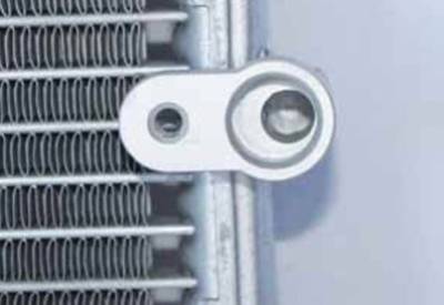Rareelectrical - New Ac Condenser Compatible With Toyota 00-04 Avalon P40236 204968U 10331 To3030101 8846007032 - Image 2