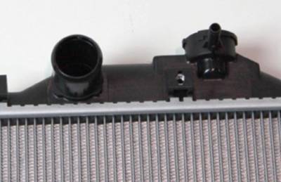 Rareelectrical - New Radiator Assembly Compatible With Mitsubishi 04-08 Galant 3.8L V6 3800Cc 3828Cc 230 Cid Mr571071 - Image 2
