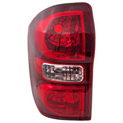 Tail Light Compatible With 2004-2005 Toyota Rav4 2.0L 2.4L I4 Left Driver Side Halogen T730138 161Hp