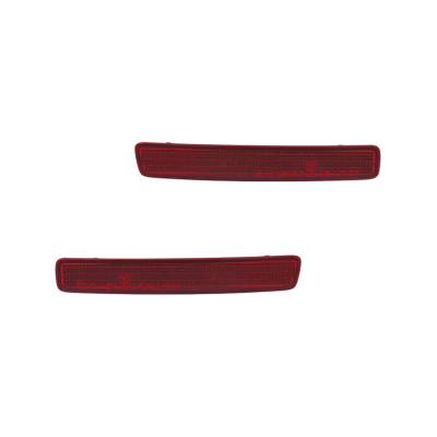 New Pair Of Reflector Lights Compatible With Toyota Prius V 2012-2017 81910-47010 8192047010